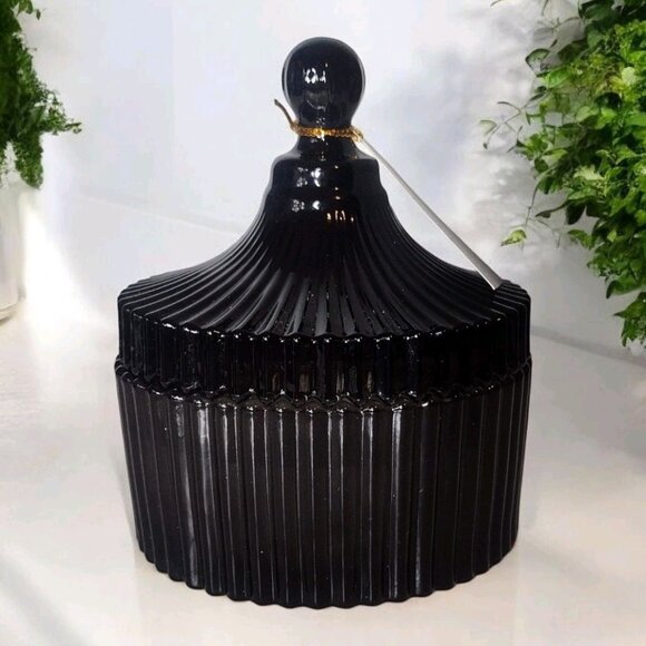Bloom & Prosper Sandalwood Tonka Glass Jar Candle 3oz Ribbed Lidded Vanity Decor - Picture 1 of 5